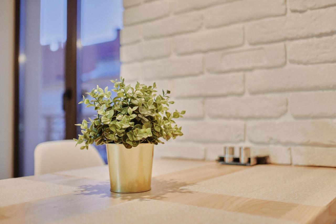 City Centre Apartment 콜로미이아 외부 사진